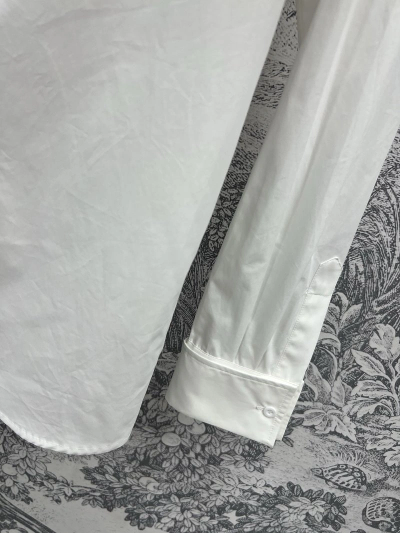 Elegant Christian Dior Vest 111616