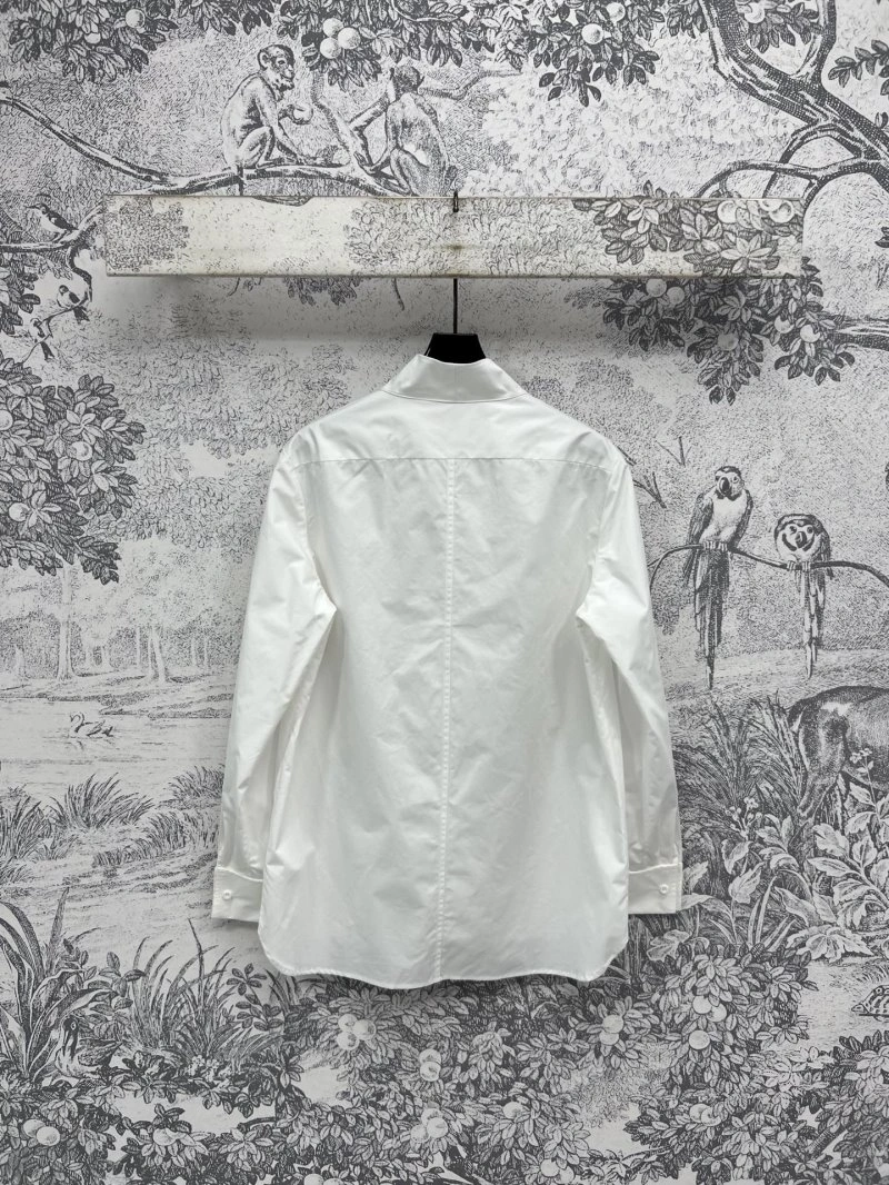 Elegant Christian Dior Vest 111616