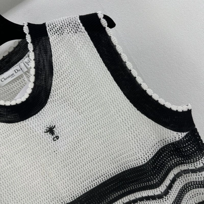 Resilient Christian Dior Vest 111599