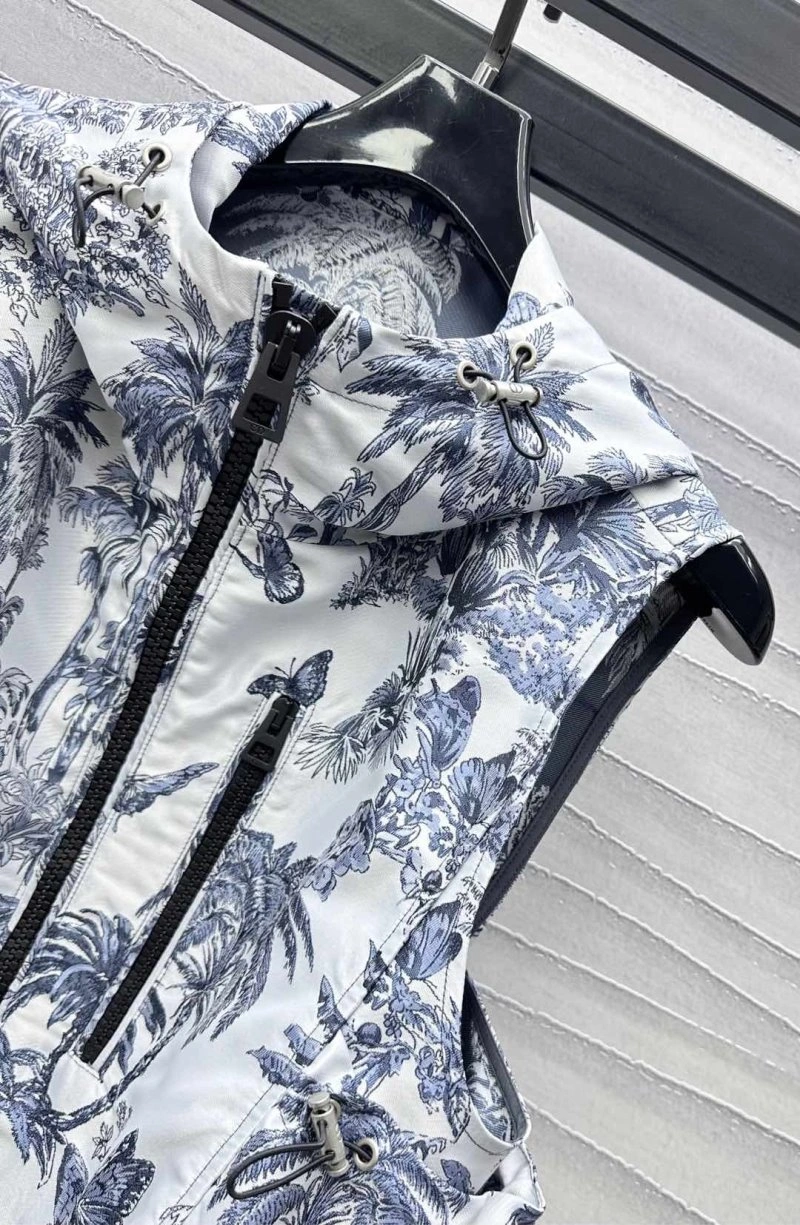 Modern Christian Dior Vest 111549