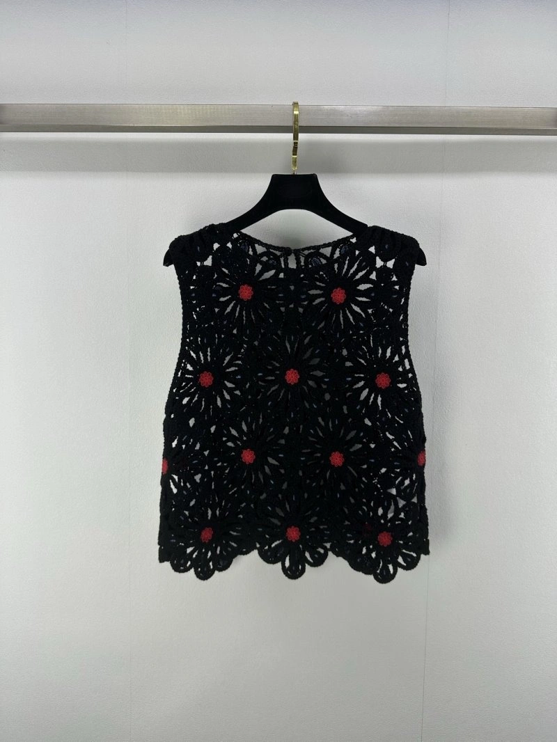 Flexible Christian Dior Vest 111511
