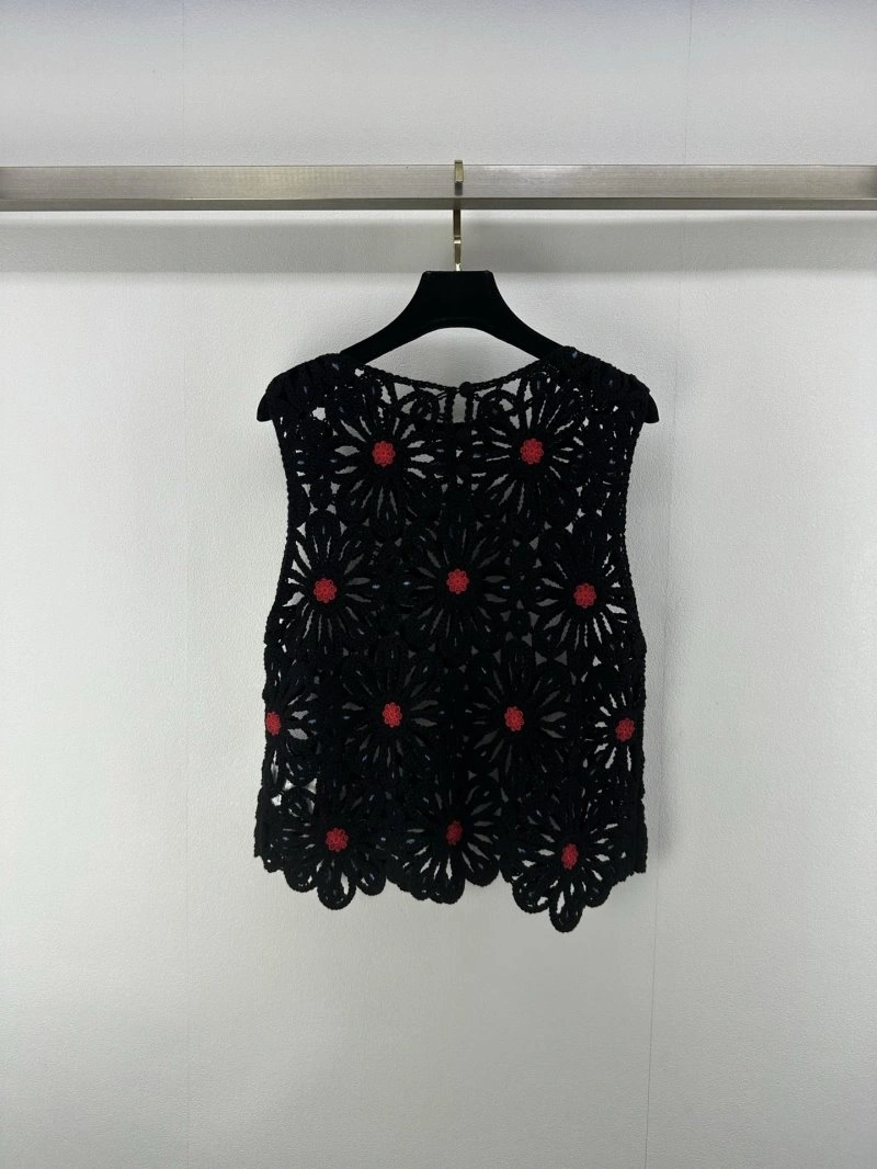 Flexible Christian Dior Vest 111511
