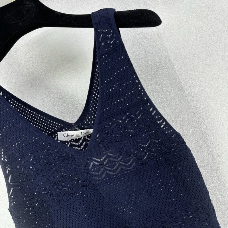Sleek Christian Dior Vest 113554