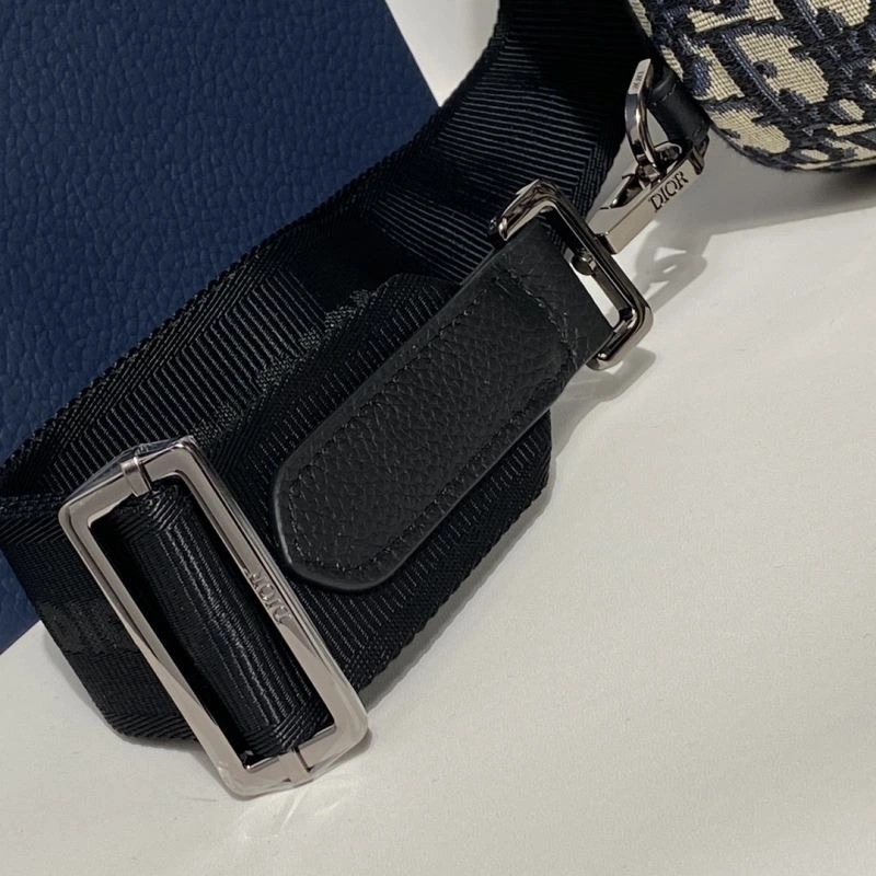 Christian Dior Waist Chest Packs Sleek 70251
