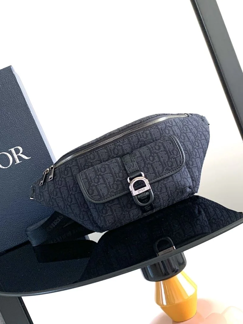 Christian Dior Waist Chest Packs Thermal 46737