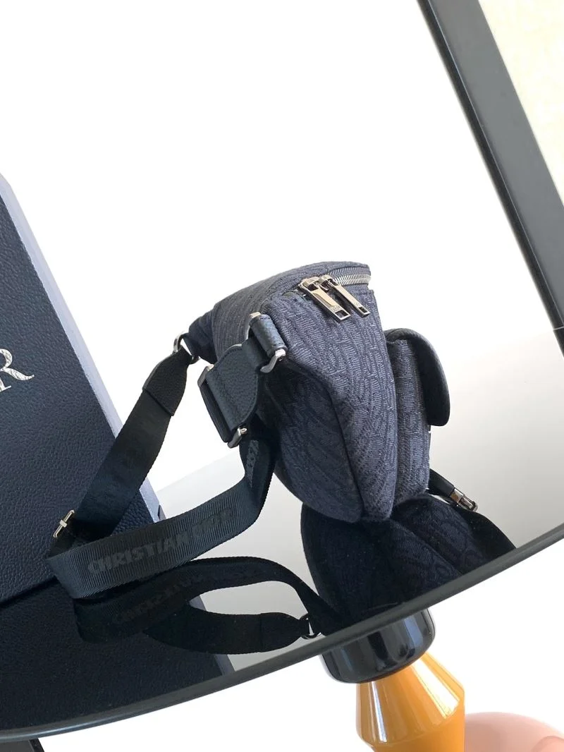 Christian Dior Waist Chest Packs Thermal 46737