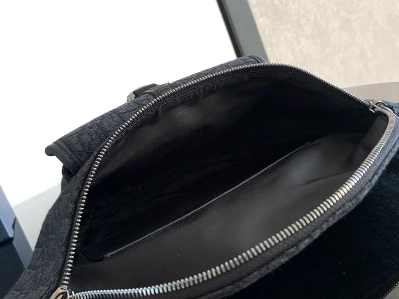Christian Dior Waist Chest Packs Thermal 46737