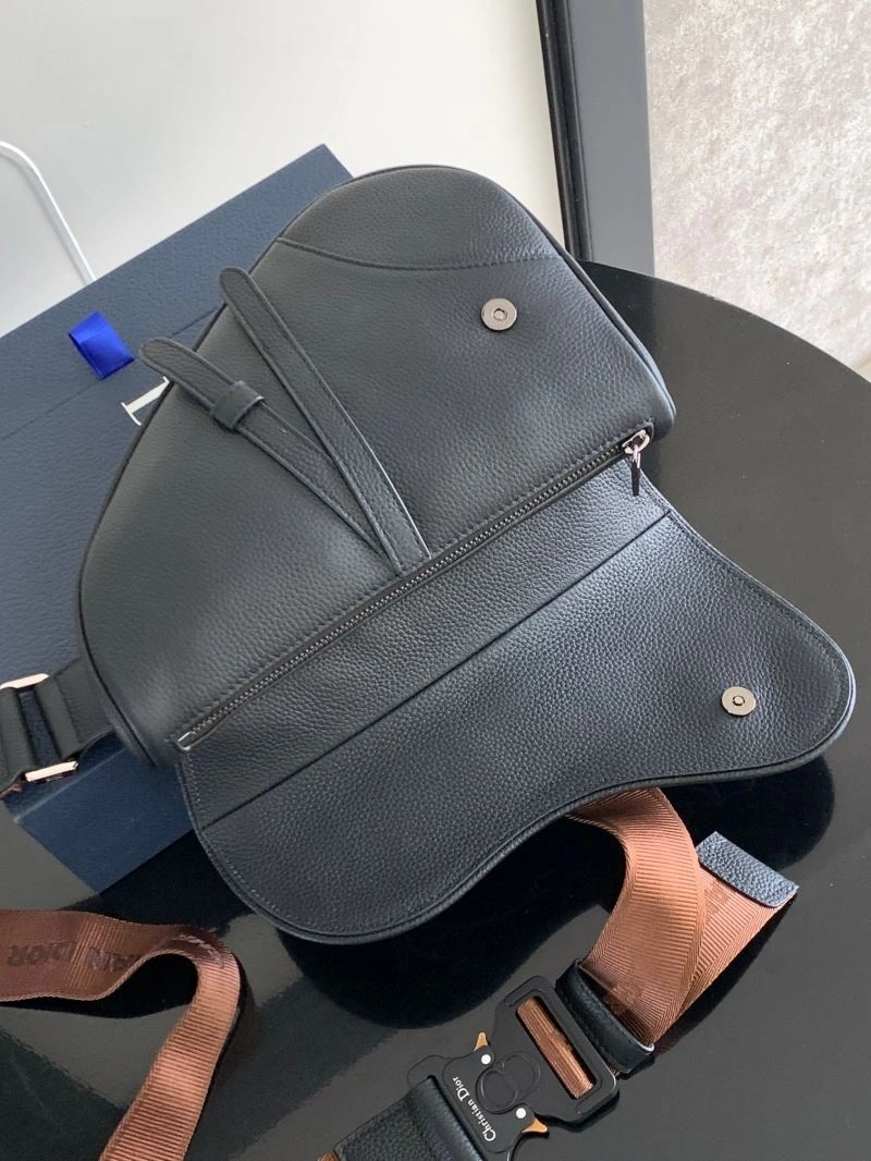 Christian Dior Waist Chest Packs FreshLook 76871