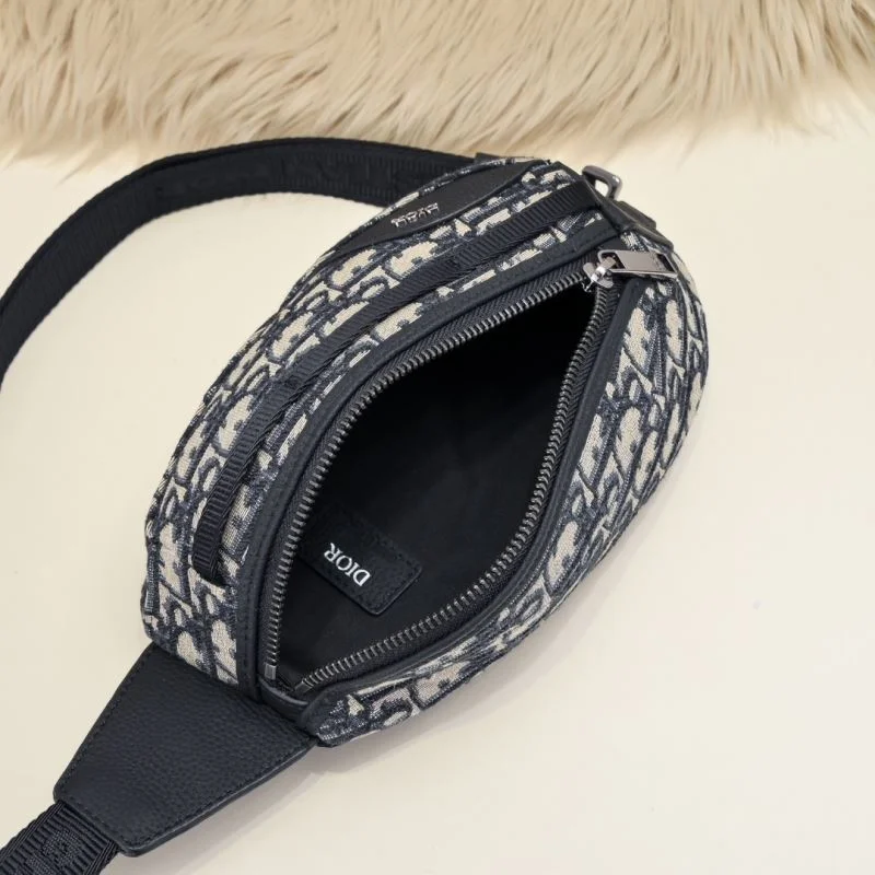 Christian Dior Waist Chest Packs Sleek 46129
