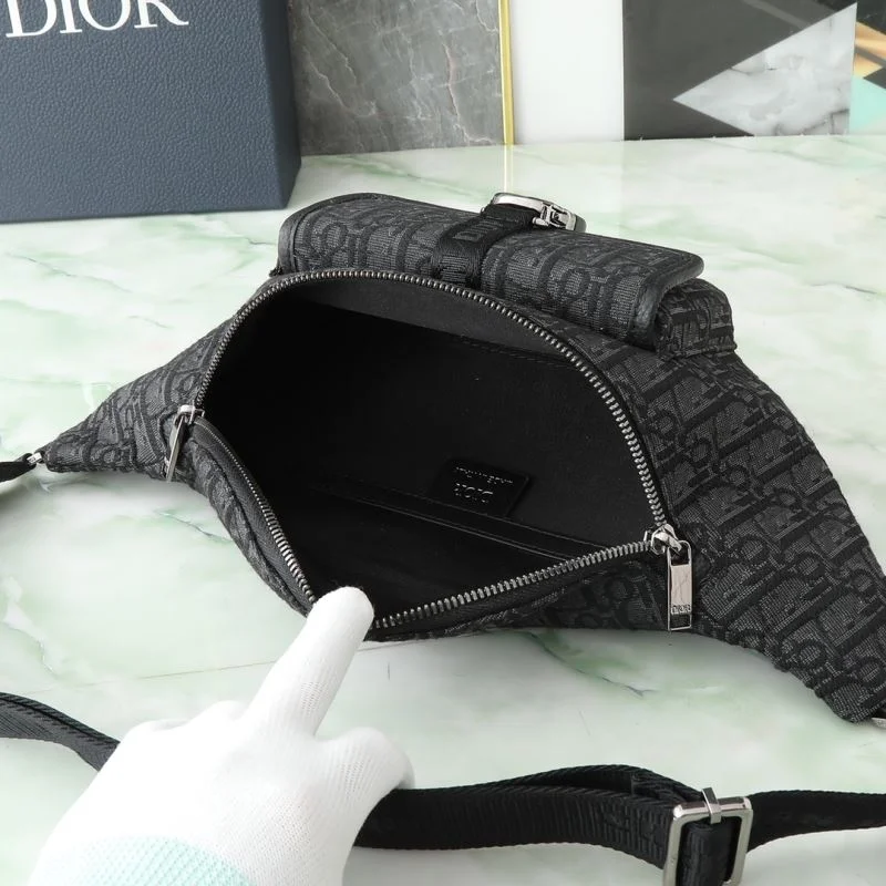 Christian Dior Waist Chest Packs FreshLook 46119
