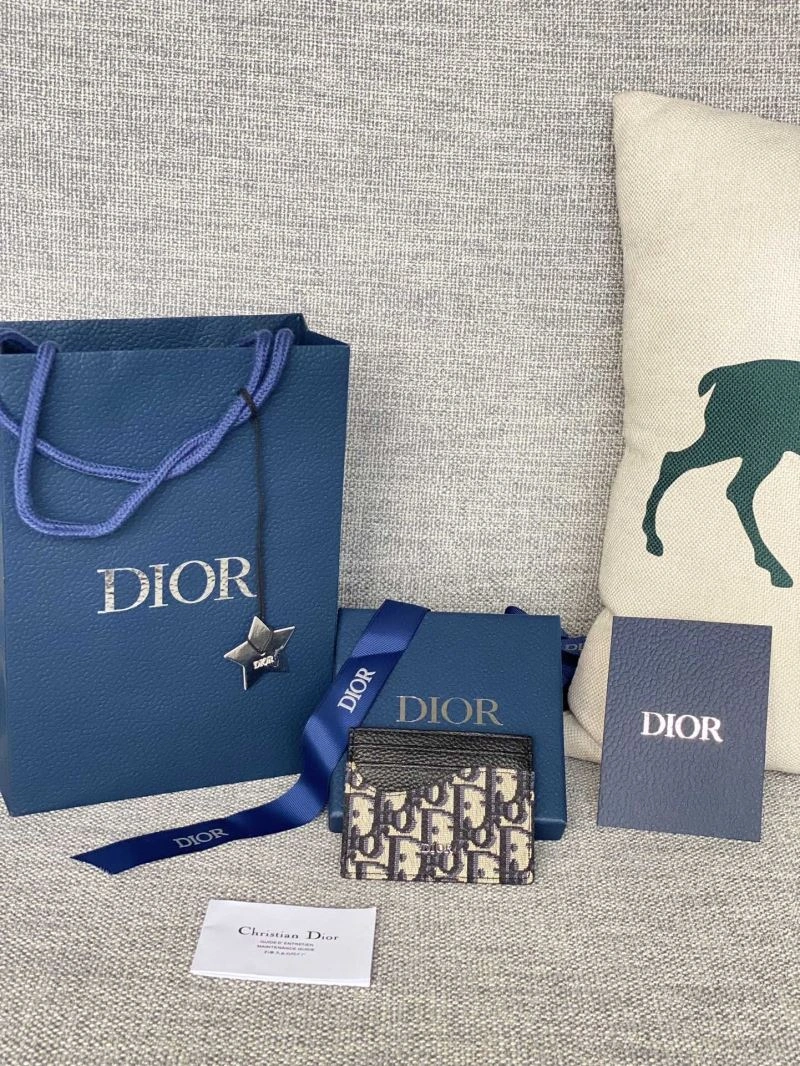 Contemporary Christian Dior Wallet 75464