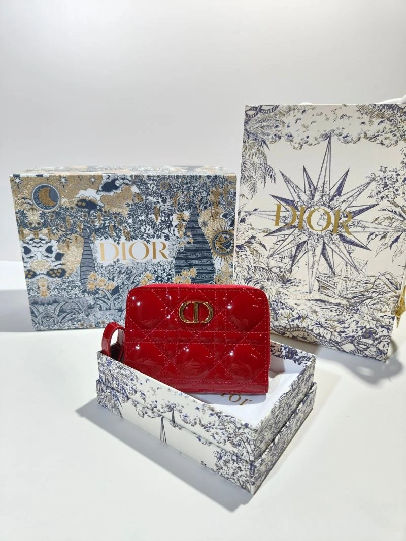 Versatile Christian Dior Wallet 75447