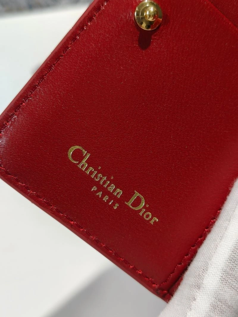 Versatile Christian Dior Wallet 75447