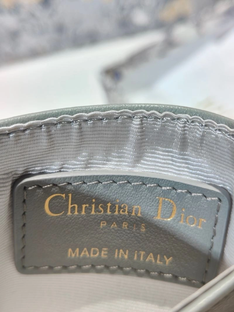 Tailored Christian Dior Wallet 75429