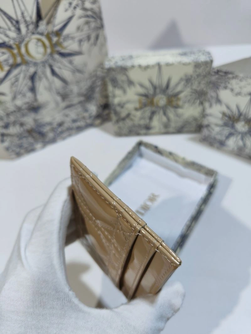 Resilient Christian Dior Wallet 75411