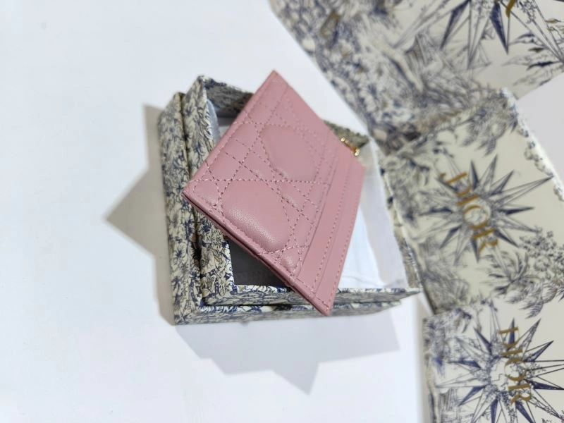 Sporty Christian Dior Wallet 75386