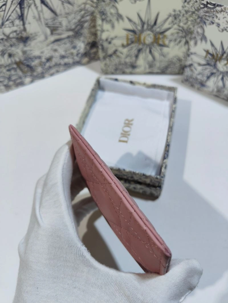 Sporty Christian Dior Wallet 75386
