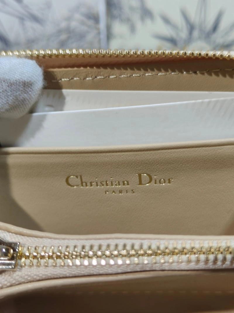Christian Dior Wallet FreshLook 75393