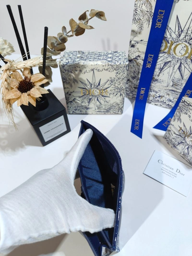 Flexible Christian Dior Wallet 73855