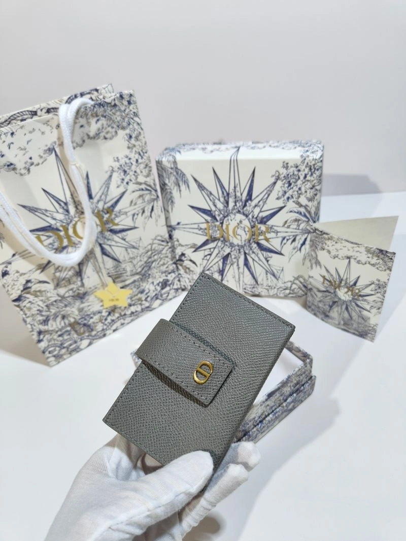 WellDesigned Christian Dior Wallet 73802