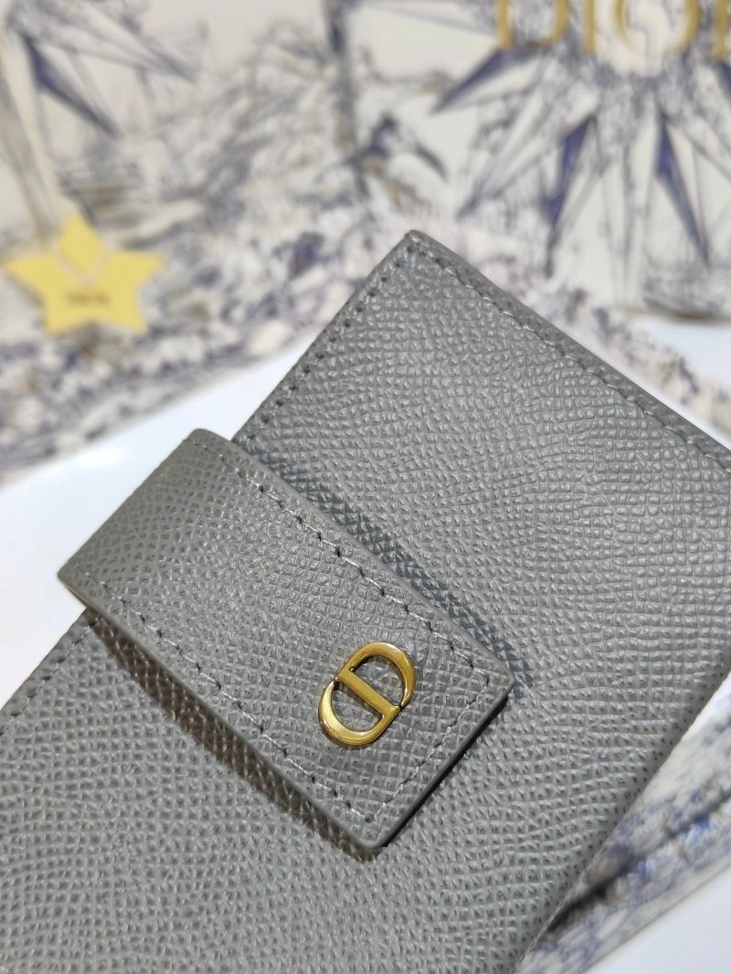 WellDesigned Christian Dior Wallet 73802