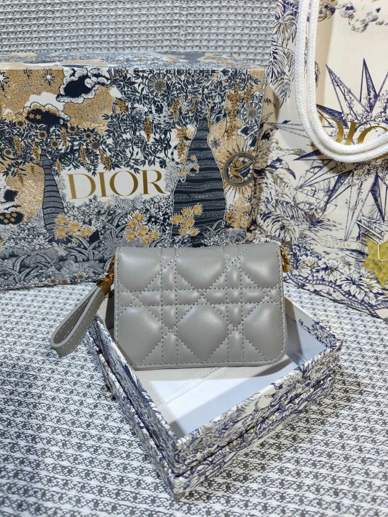 Unisex Christian Dior Wallet 73769