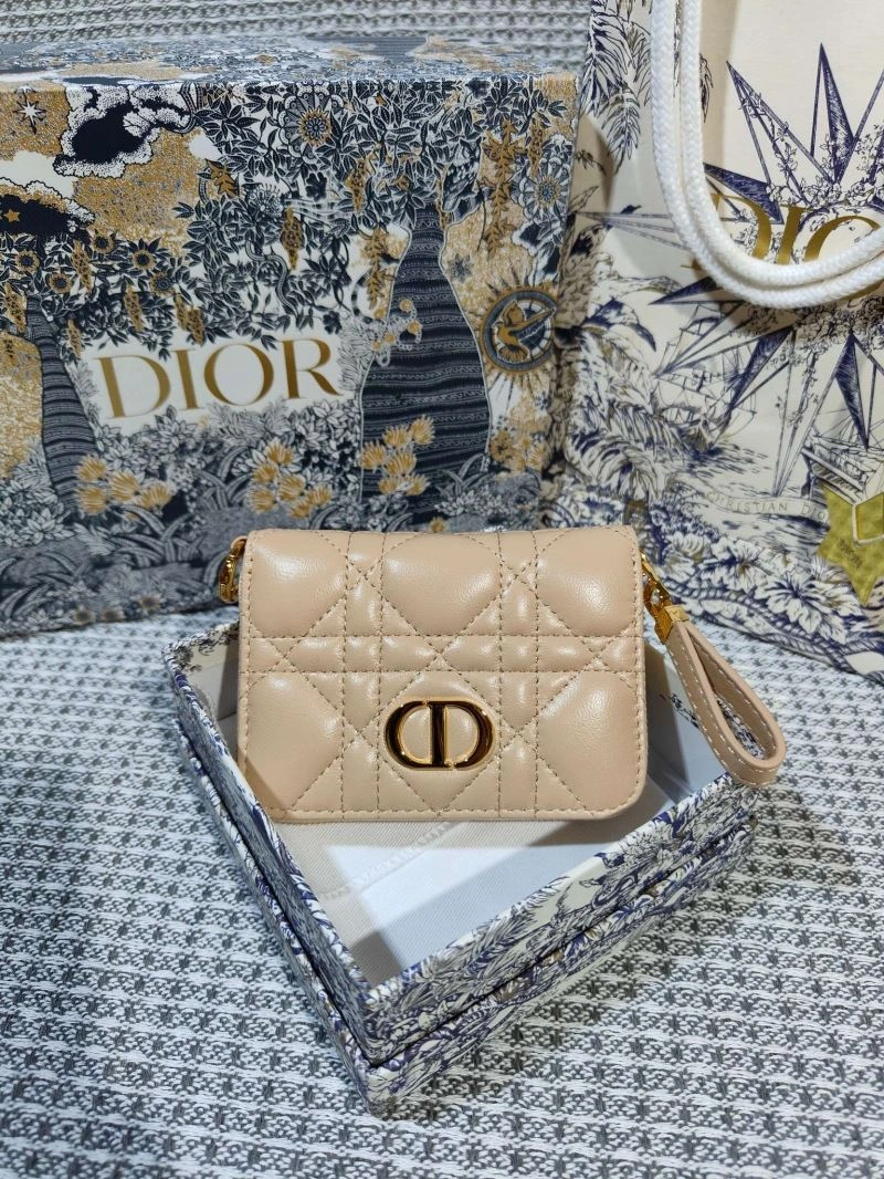 Snug Christian Dior Wallet 73808
