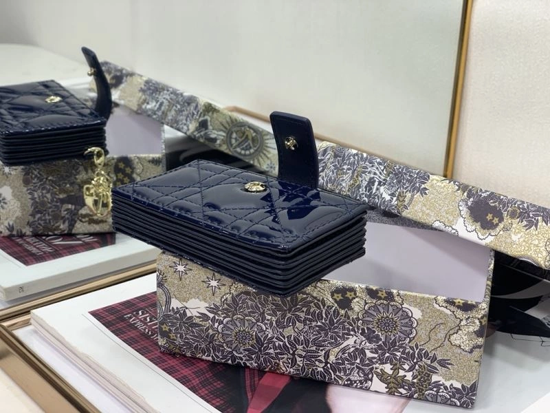 Christian Dior Wallet Durable 73757