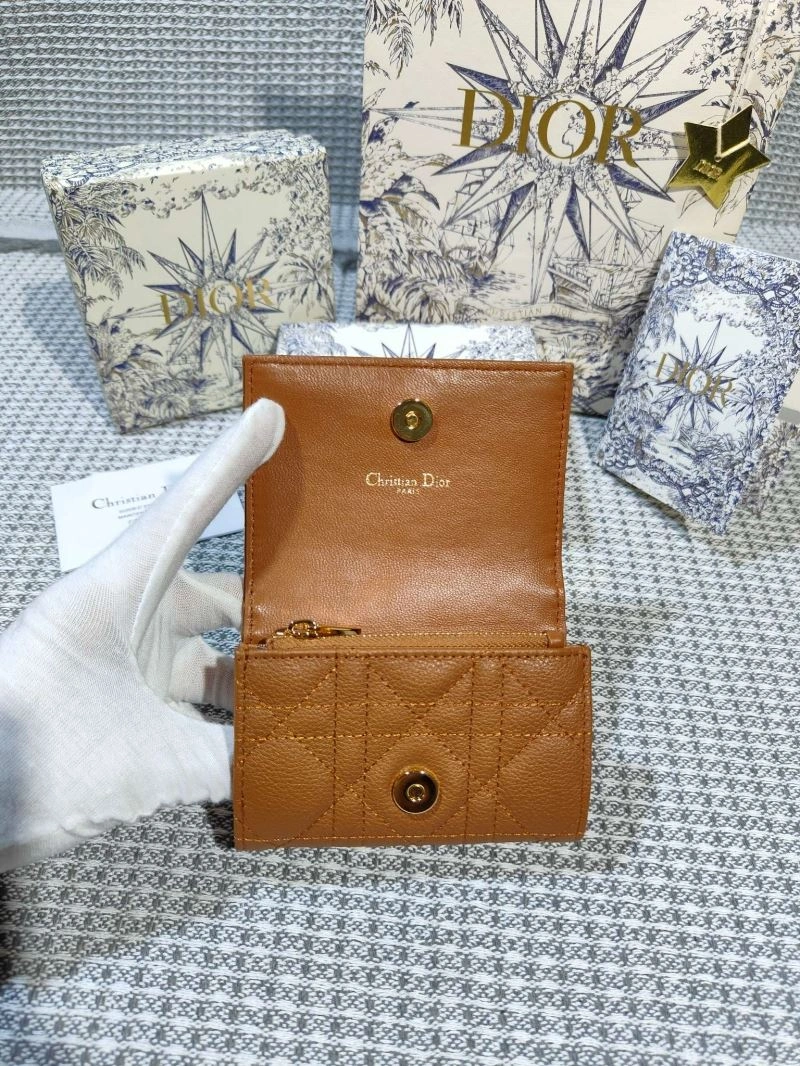 Christian Dior Wallet Comfortable 70232