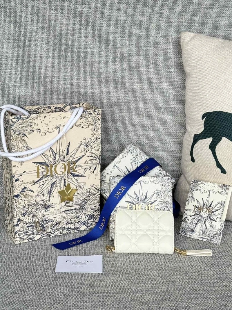 Unique Christian Dior Wallet 70168