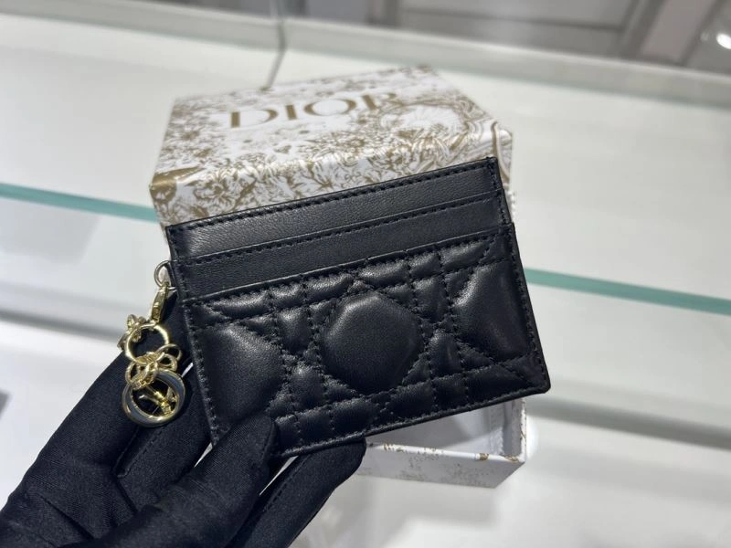 Sophisticated Christian Dior Wallet 77046