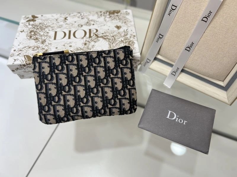 WrinkleFree Christian Dior Wallet 77034