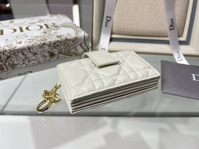 Christian Dior Wallet WellDesigned 77023
