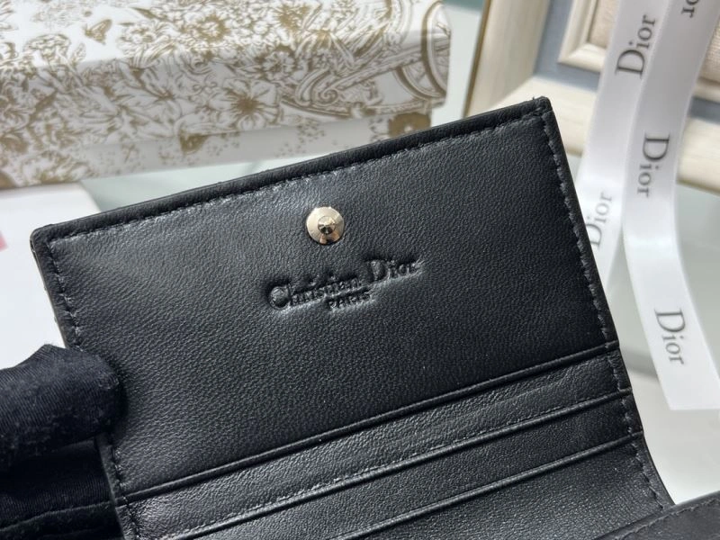 OnTrend Christian Dior Wallet 76991