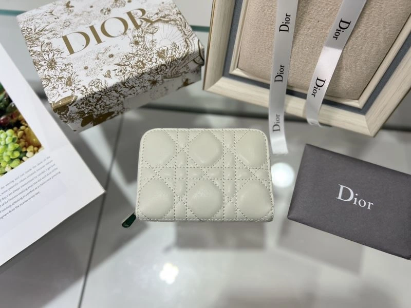 OnTrend Christian Dior Wallet 77009