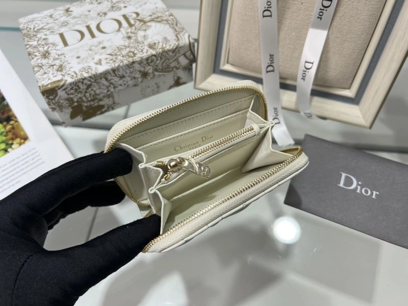 OnTrend Christian Dior Wallet 77009