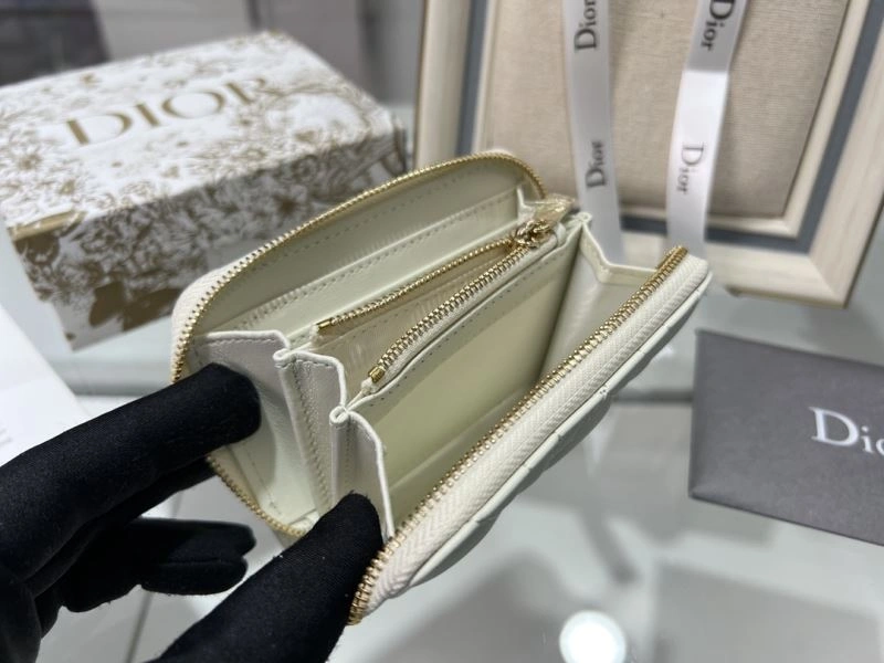 OnTrend Christian Dior Wallet 77009