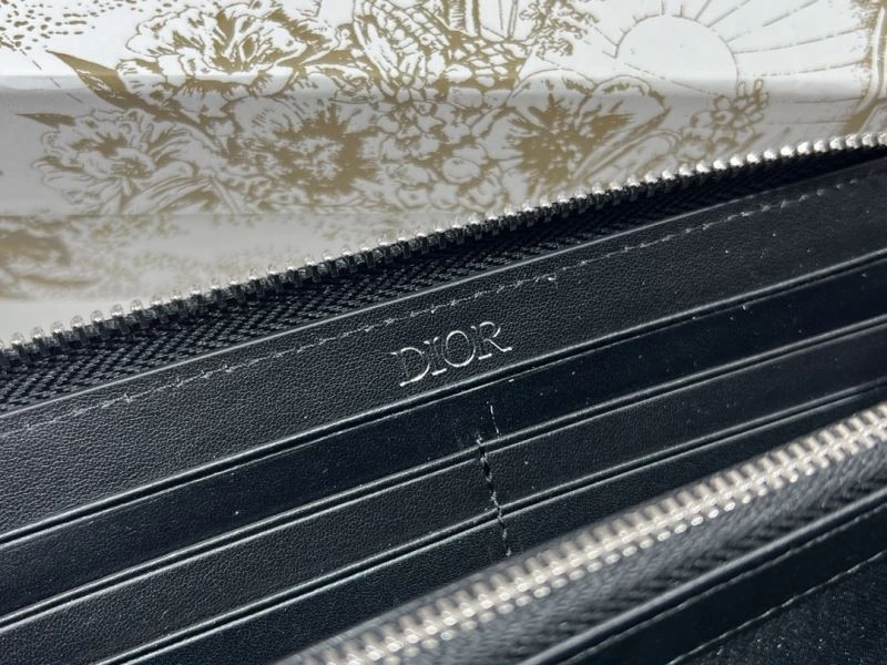 SunProtective Christian Dior Wallet 76988