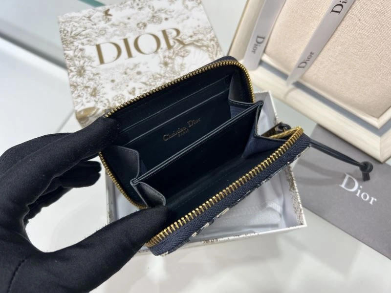 Christian Dior Wallet Durable 76989