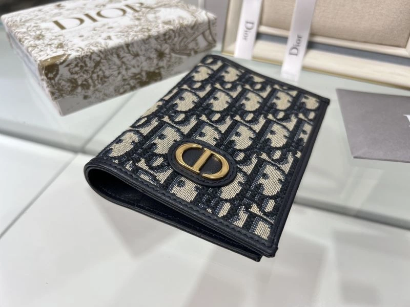 Compact Christian Dior Wallet 76985