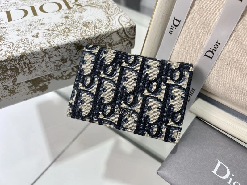 Trendsetting Christian Dior Wallet 76981