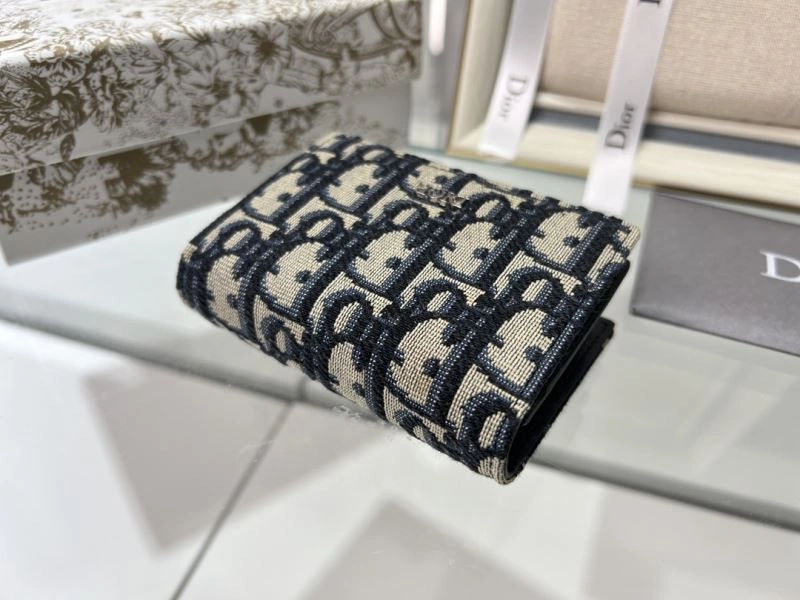 Trendsetting Christian Dior Wallet 76981