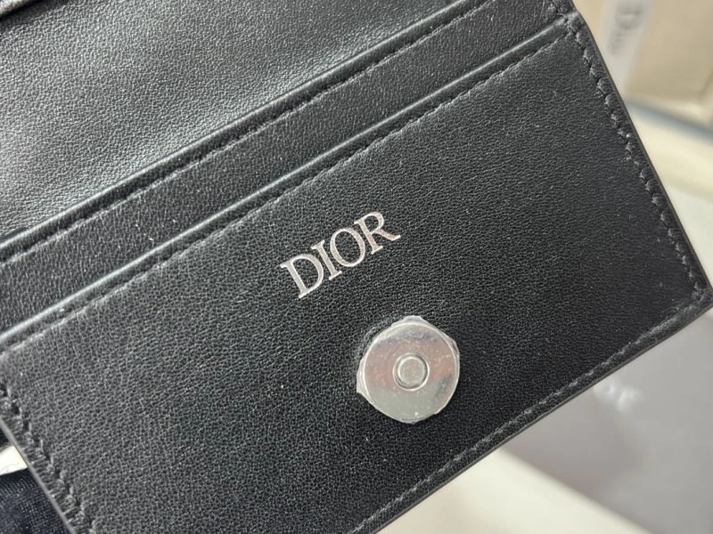Contemporary Christian Dior Wallet 76983