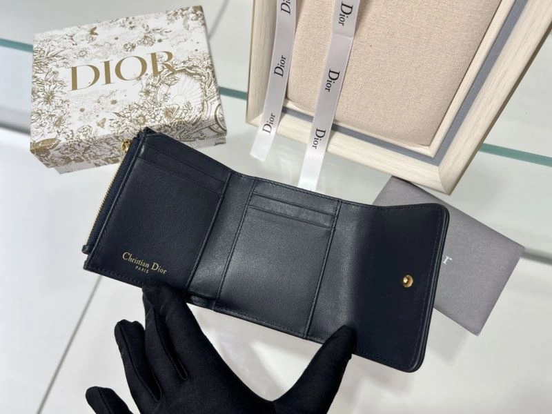 Christian Dior Wallet Reliable 76975