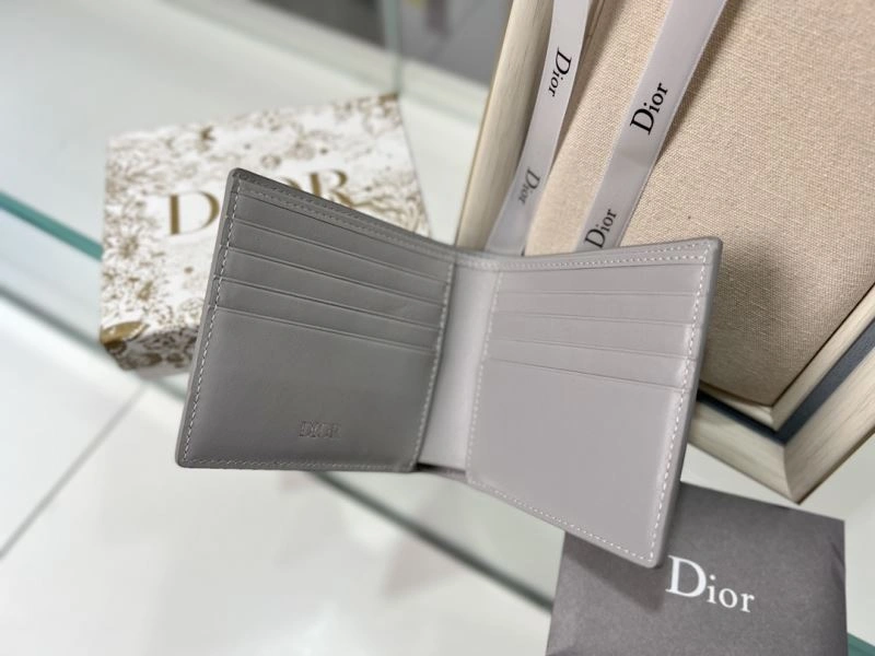 Christian Dior Wallet Sleek 76965