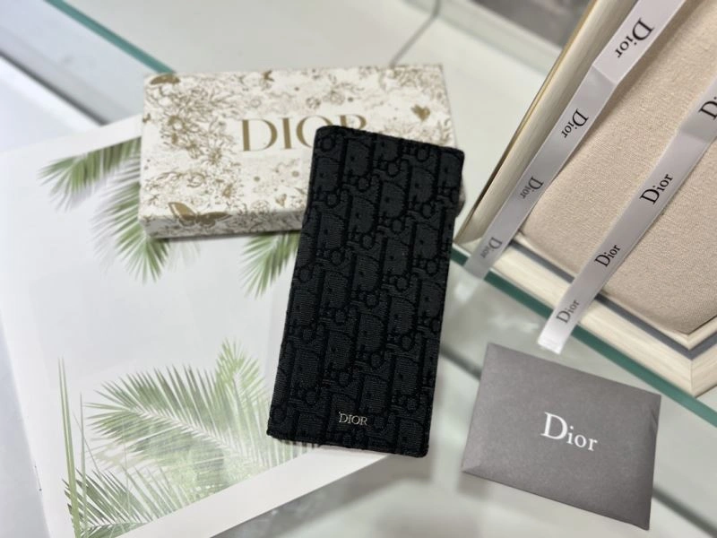 EyeCatching Christian Dior Wallet 76949