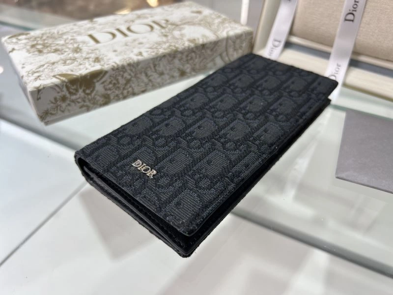EyeCatching Christian Dior Wallet 76949