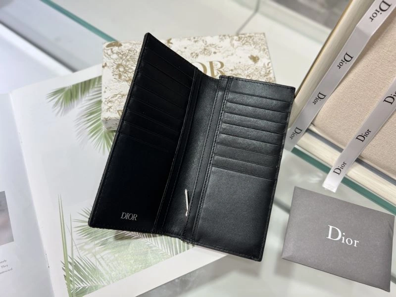 EyeCatching Christian Dior Wallet 76949