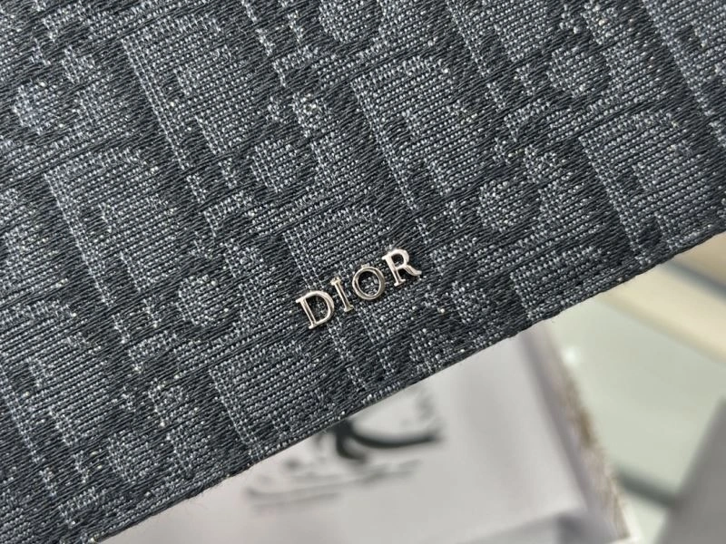 Casual Christian Dior Wallet 76945