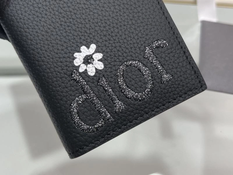 Sleek Christian Dior Wallet 76969